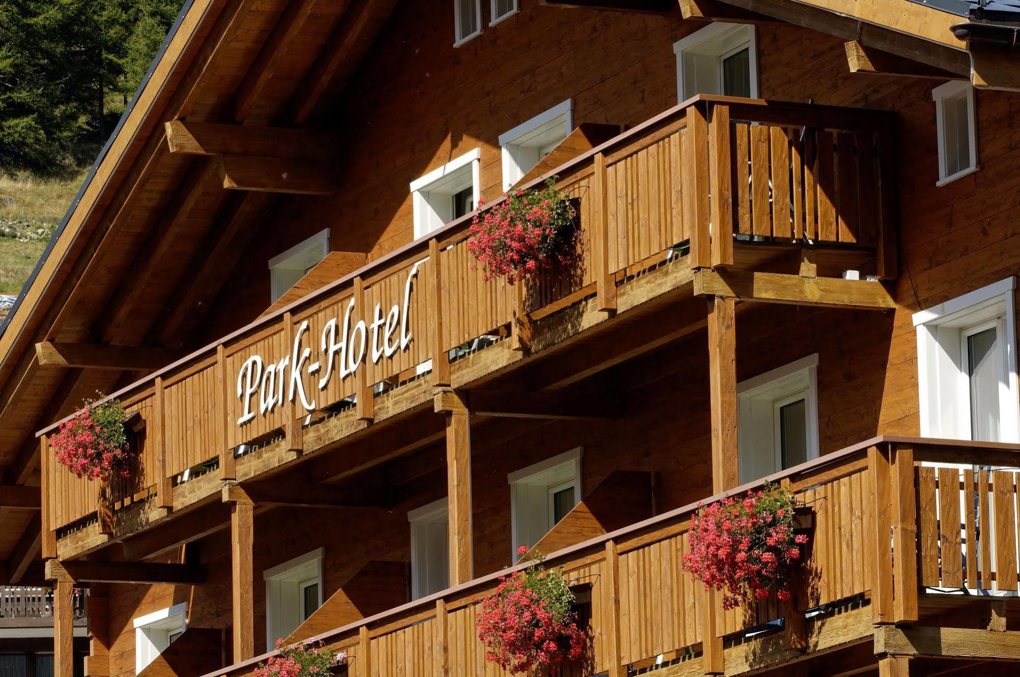 Park-Hotel Saas- Fee Buitenkant foto